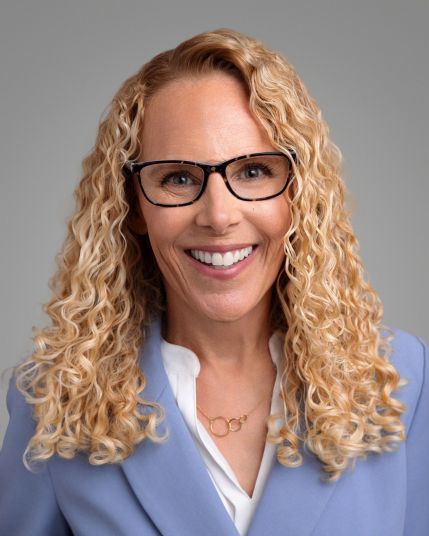 Photo of DeAnn Vaught
