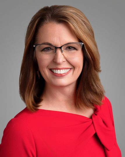 Photo of Julie Mayberry