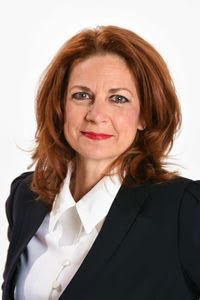 Photo of Lynda Zamora Wilson