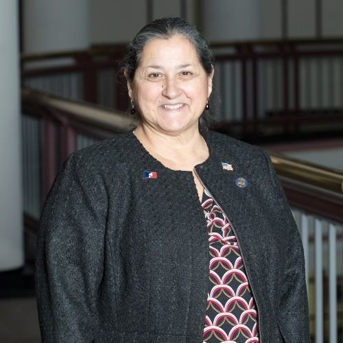 Photo of Donna Veach