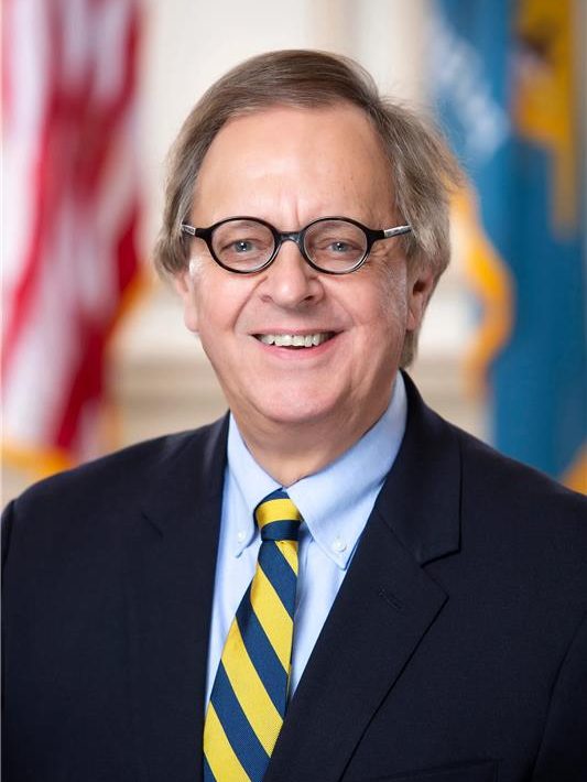 Photo of Raymond Seigfried