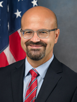 Photo of Tom Fabricio
