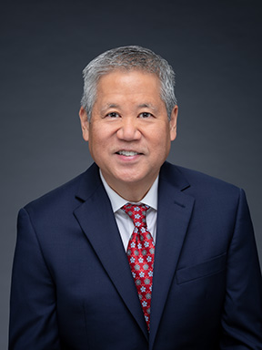 Photo of Scott Saiki
