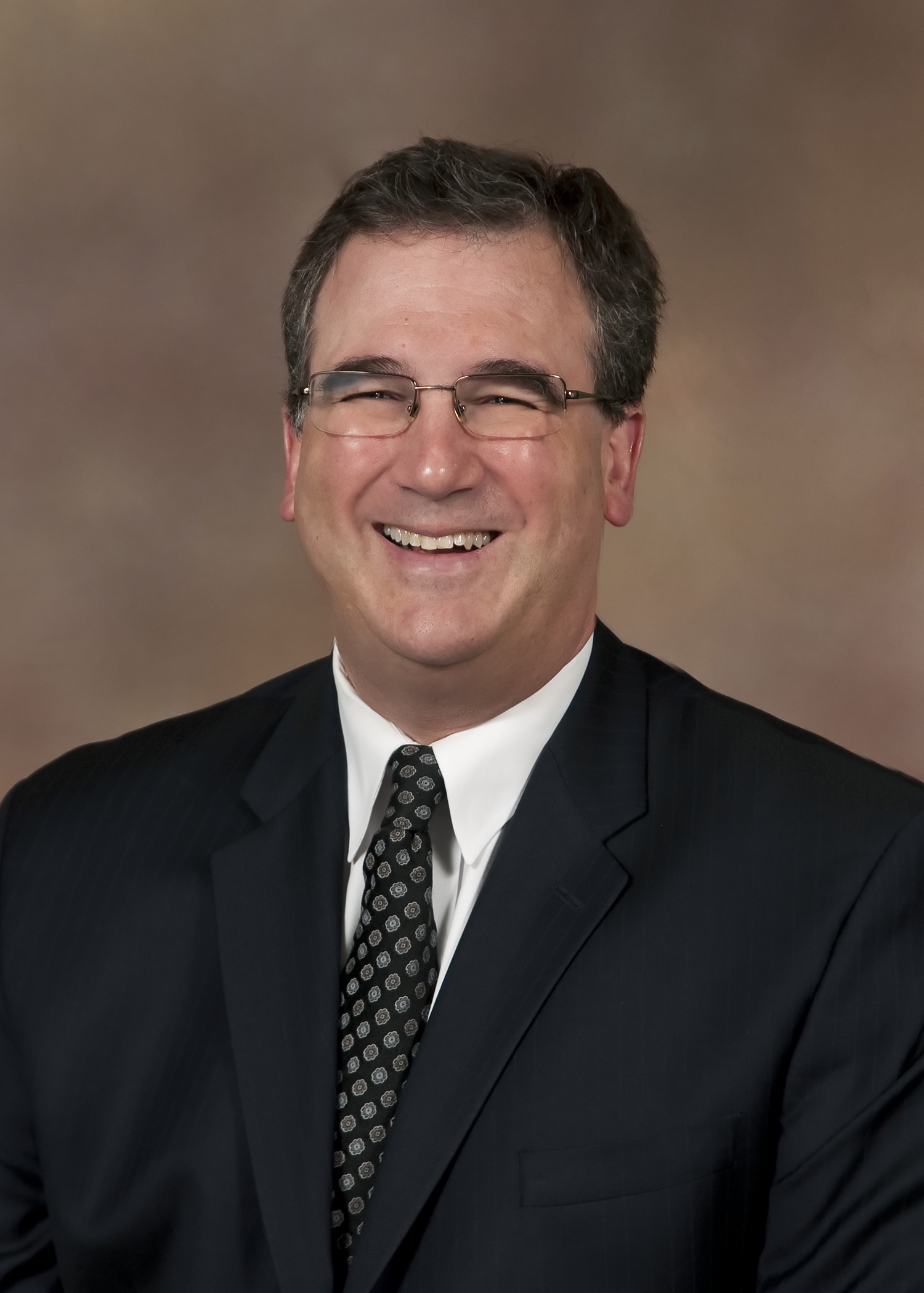 Photo of Jeffrey M. Schoenberg