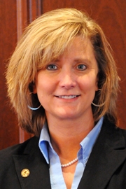 Photo of Pam Roth