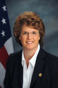 Photo of Carolyn McGinn