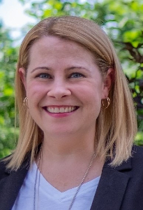 Photo of Jennifer Day