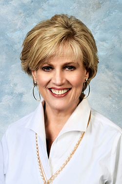 Photo of Jennifer Decker