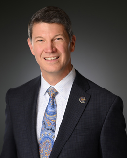 Raymond Crews