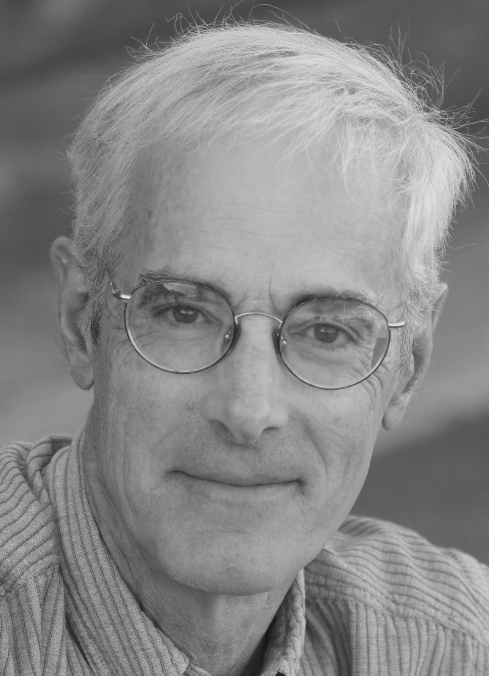 Photo of Geoffrey M. Gratwick