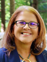 Photo of Josanne C. Dolloff