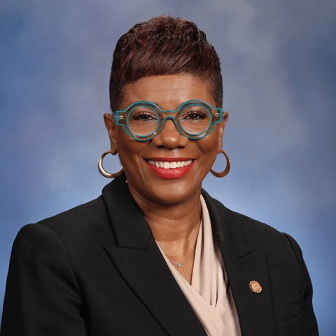 Photo of Cynthia Neeley