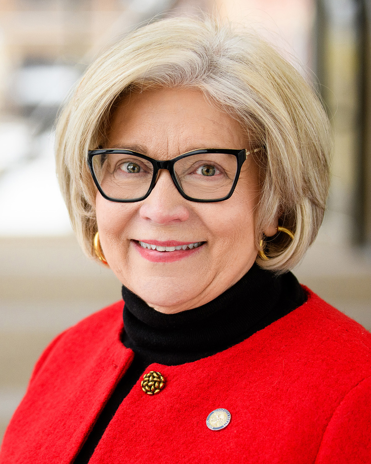Photo of Carla Nelson