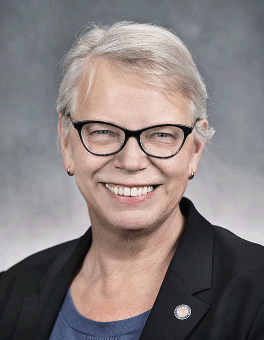 Photo of Liz Reyer