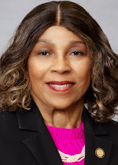 Photo of Joyce Waddell