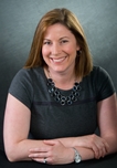 Photo of Erin T. Hennessey