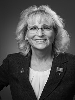 Photo of Jeanine Notter