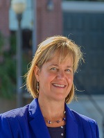 Photo of Joelle Martin