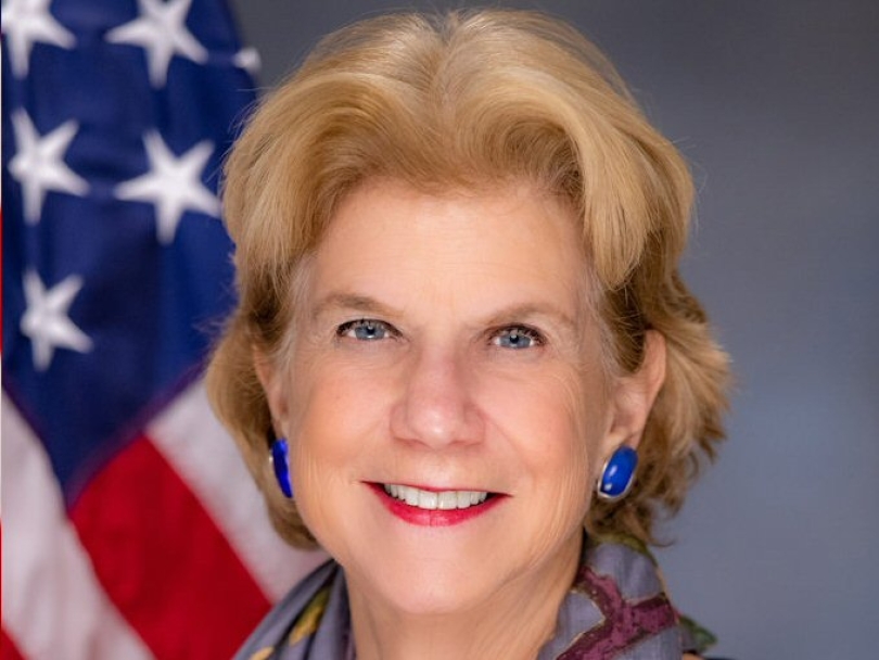 Shelley Mayer