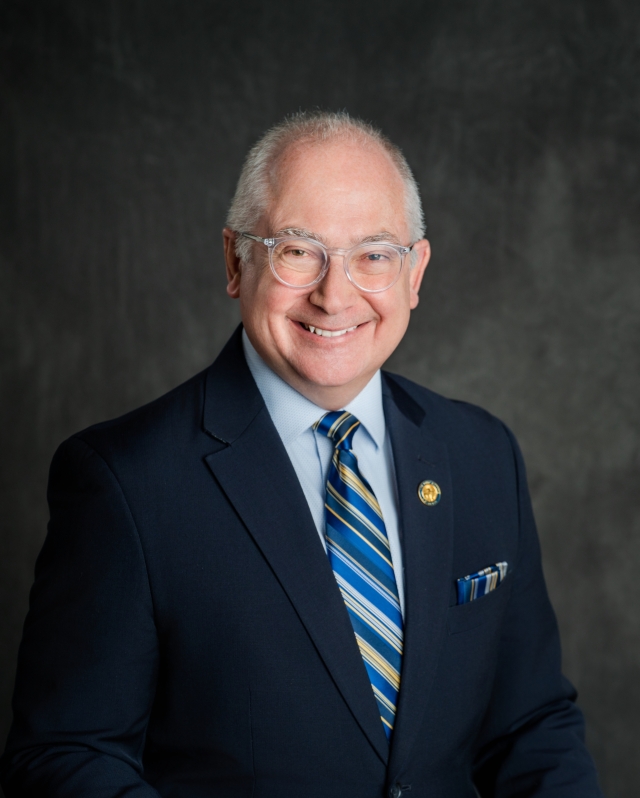 Photo of Kent Smith