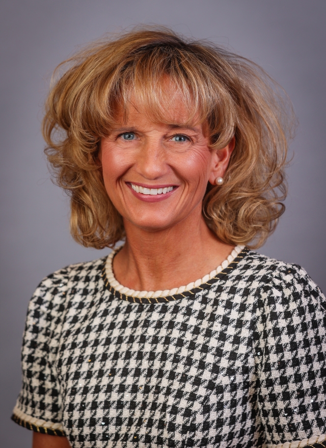 Photo of Michelle Teska