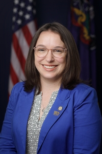 Photo of Lindsey Williams