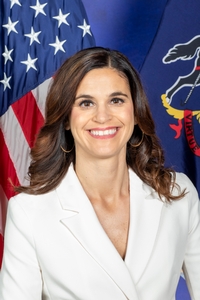 Photo of Natalie Mihalek