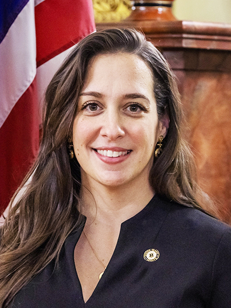 Photo of Jessica de la Cruz
