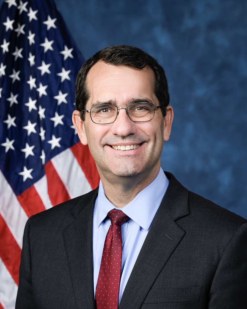 Photo of Derek Schmidt