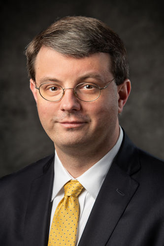 Photo of Roger Hanshaw